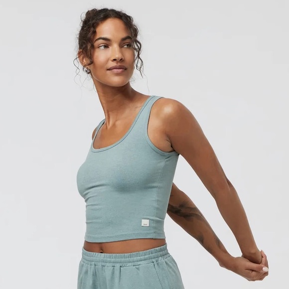 Vuori DreamKnit Boyfriend Sweatpant & Halo Essential Tank Set Pistachio Small - Picture 3 of 10